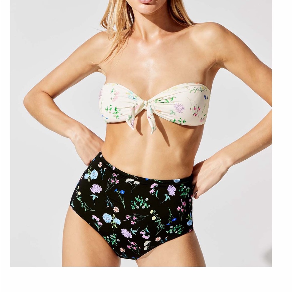 Bikini top and bottom size m